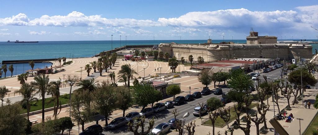 La Casa Sul Mare Bed & Breakfast Civitavecchia Luaran gambar